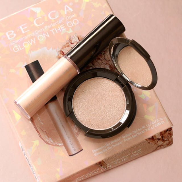 becca glow on the go kit