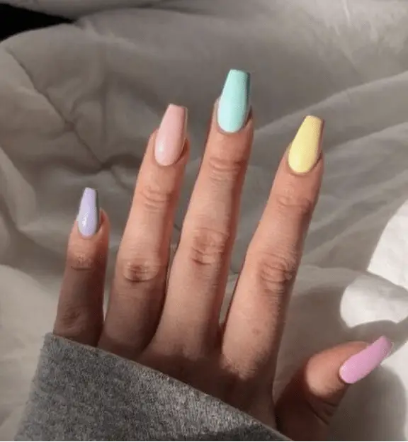 The unique 8 Designs for Spring Nails That You'll Want to Try in 2022